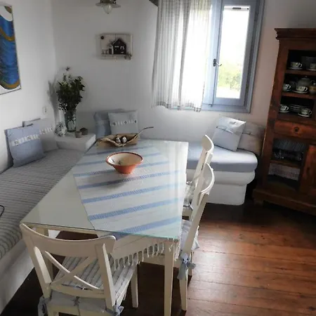 C & C _ Cycladic House With Endless Sea View 埃尔莫波利斯