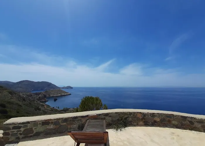 C & C _ Cycladic House With Endless Sea View Semesterbostad *