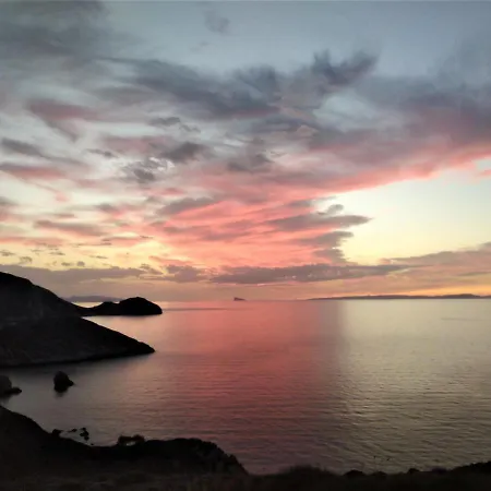 Tatil Evi C & C _ Cycladic House With Endless Sea View *