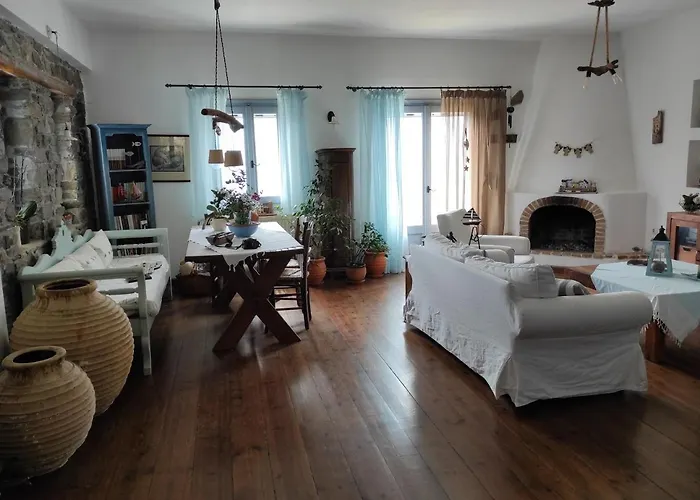 Сasa de vacaciones C & C _ Cycladic House With Endless Sea View