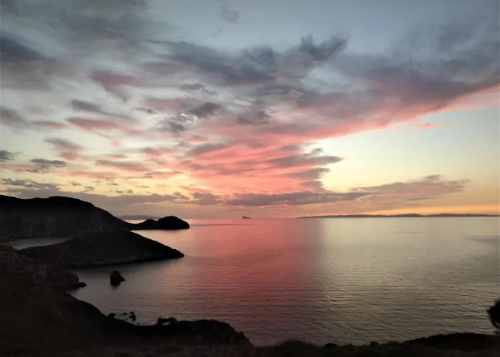 Сasa de vacaciones C & C _ Cycladic House With Endless Sea View *