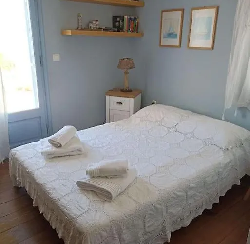 Сasa de vacaciones C & C _ Cycladic House With Endless Sea View *